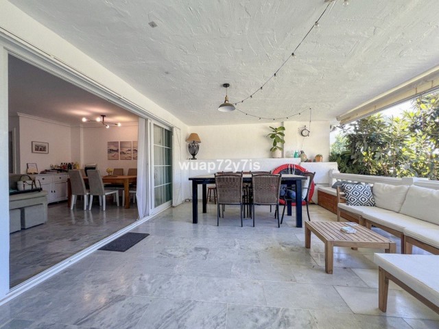 6 Bedrooms Townhouse in El Paraiso