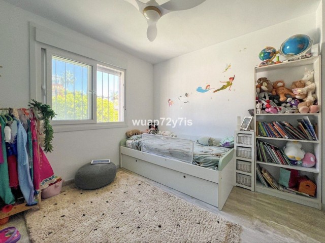 6 Bedrooms Townhouse in El Paraiso