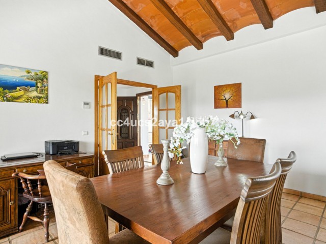 3 Bedrooms Villa in Riviera del Sol