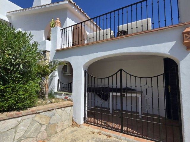 4 Soveroms Villa i Cerros del Aguila