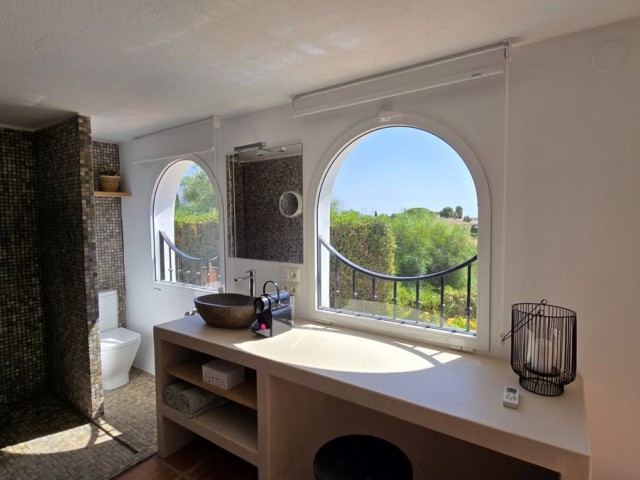 4 Soveroms Villa i Cerros del Aguila