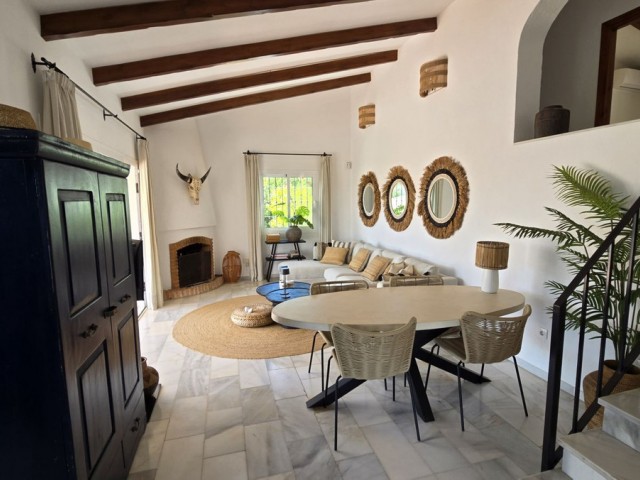 4 Soveroms Villa i Cerros del Aguila