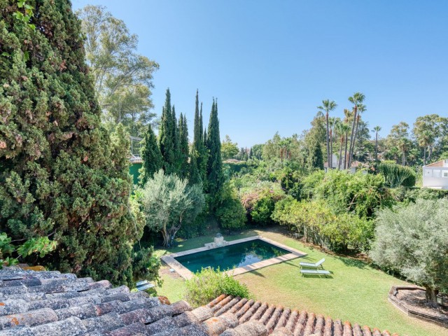 6 Soveroms Villa i Nueva Andalucía