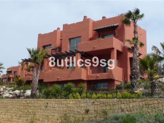 2 Bedrooms Townhouse in Manilva