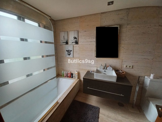 2 Bedrooms Townhouse in Manilva