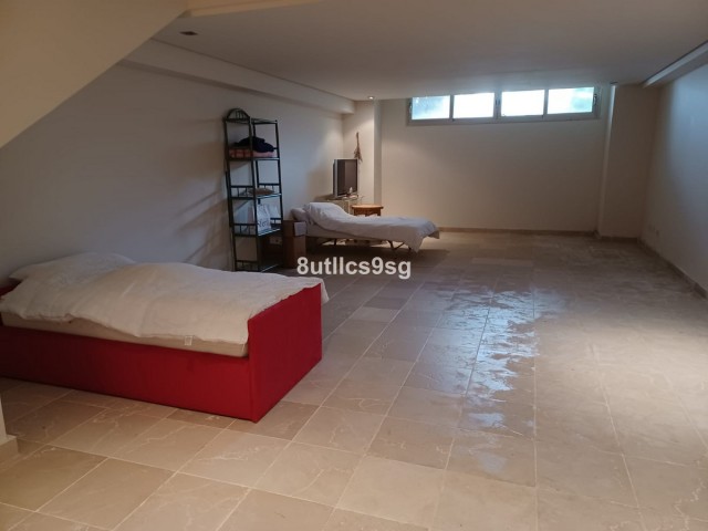 2 Bedrooms Townhouse in Manilva