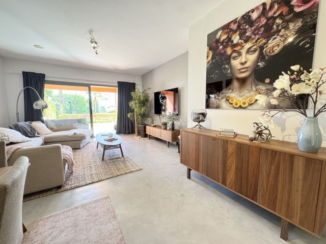 2 Slaapkamer Appartement in Los Flamingos