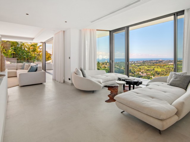 Villa con 4 Dormitorios  en El Rosario