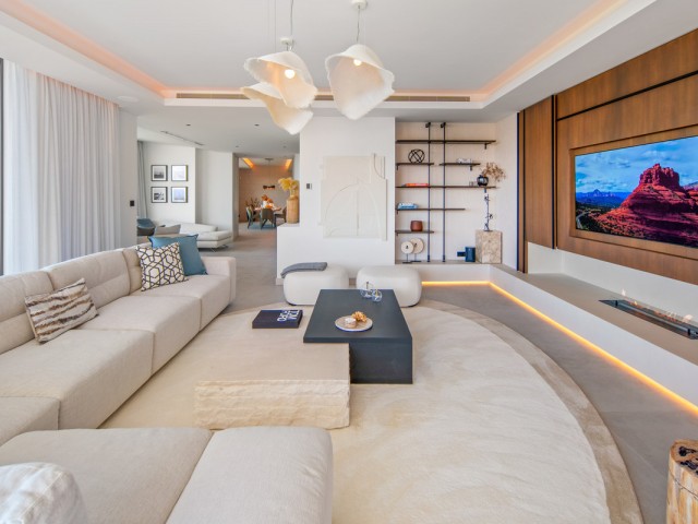 Villa con 4 Dormitorios  en El Rosario