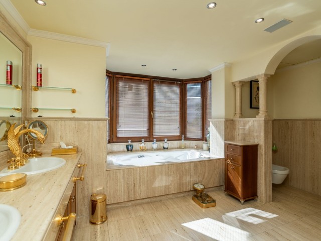 7 Slaapkamer Villa in Sierra Blanca