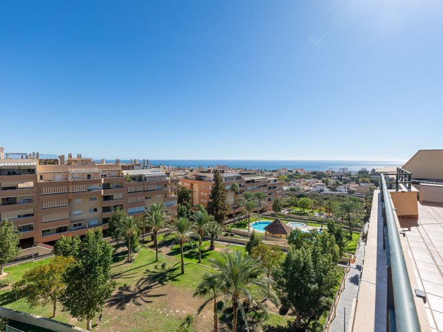 4 Schlafzimmer Apartment in Torremolinos