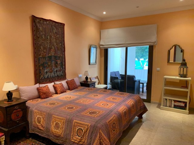 7 Bedrooms Villa in Marbella