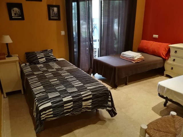 7 Bedrooms Villa in Marbella