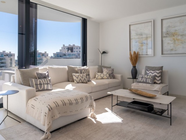 Apartamento con 3 Dormitorios  en Fuengirola