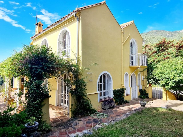 4 Slaapkamer Villa in Ojén