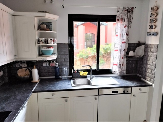 Appartement avec 3 Chambres  à Calahonda