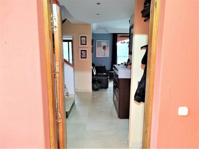 Appartement avec 3 Chambres  à Calahonda