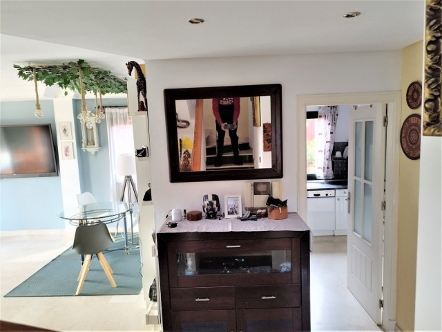 Appartement avec 3 Chambres  à Calahonda