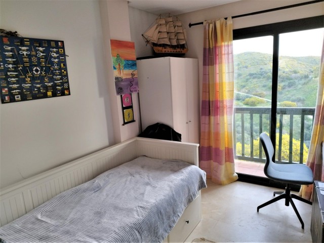 Appartement avec 3 Chambres  à Calahonda