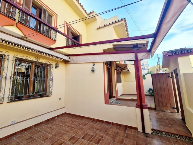 3 Bedrooms Villa in Fuengirola