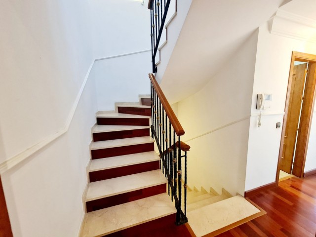 3 Bedrooms Villa in Fuengirola