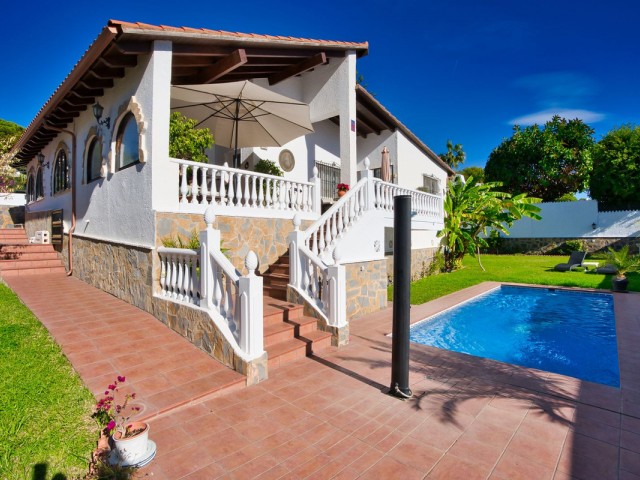 4 Slaapkamer Villa in Torrenueva
