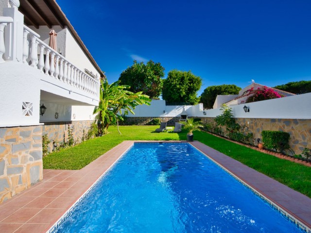 4 Slaapkamer Villa in Torrenueva