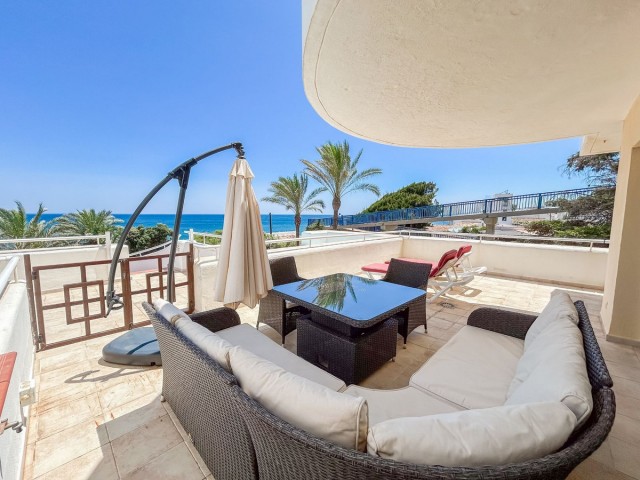 2 Bedrooms Apartment in Estepona