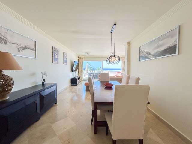 2 Bedrooms Apartment in Estepona