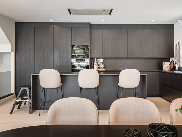 7 Soveroms Villa i Nueva Andalucía