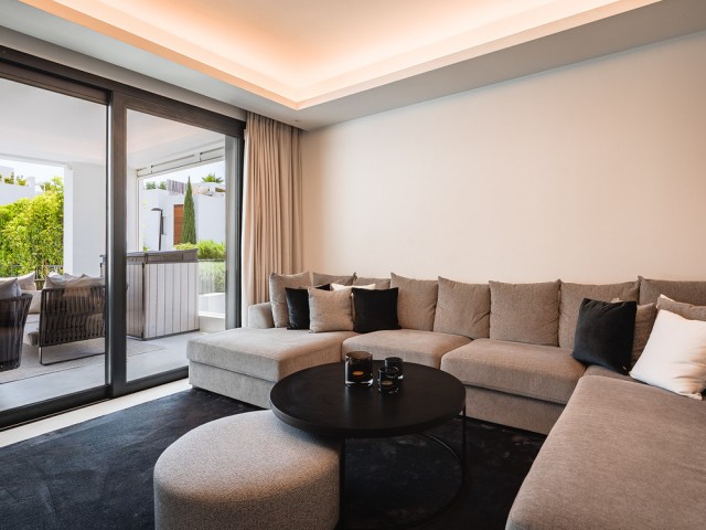 7 Soveroms Villa i Nueva Andalucía