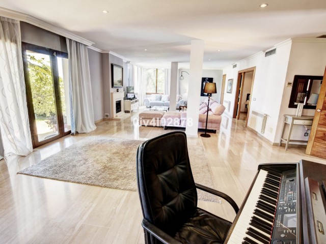 6 Makuuhuoneen Huvila Benalmadena Costa