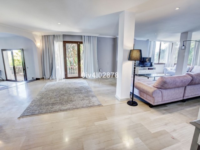 6 Makuuhuoneen Huvila Benalmadena Costa