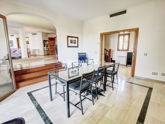 6 Makuuhuoneen Huvila Benalmadena Costa