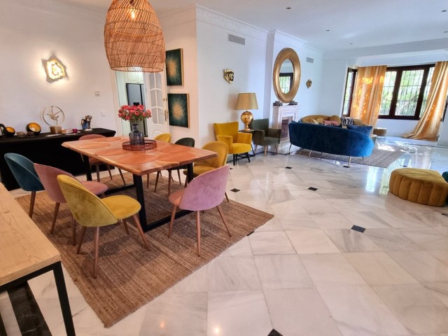 Villa avec 7 Chambres  à El Rosario