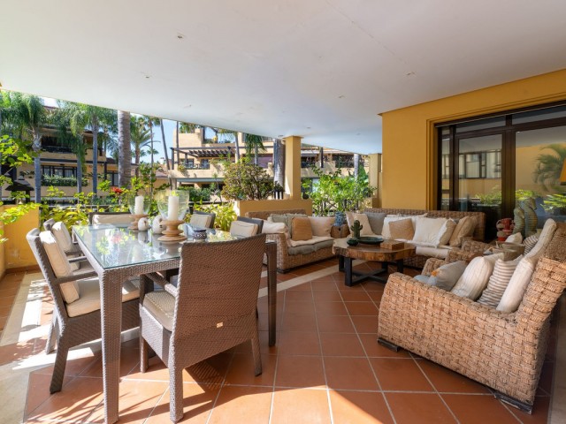 2 Soveroms Leilighet i Puerto Banús