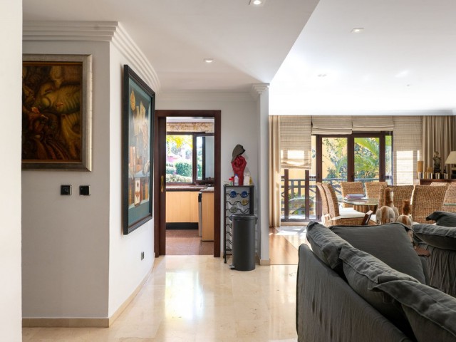 2 Soveroms Leilighet i Puerto Banús