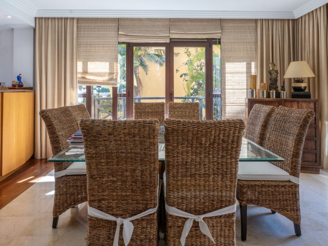 2 Soveroms Leilighet i Puerto Banús