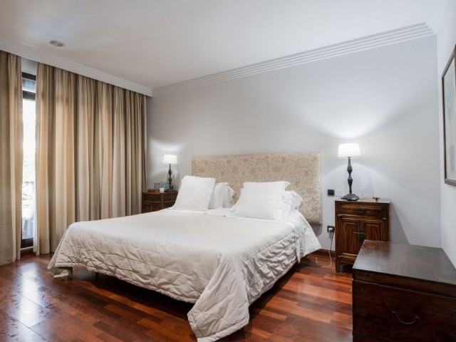 2 Soveroms Leilighet i Puerto Banús