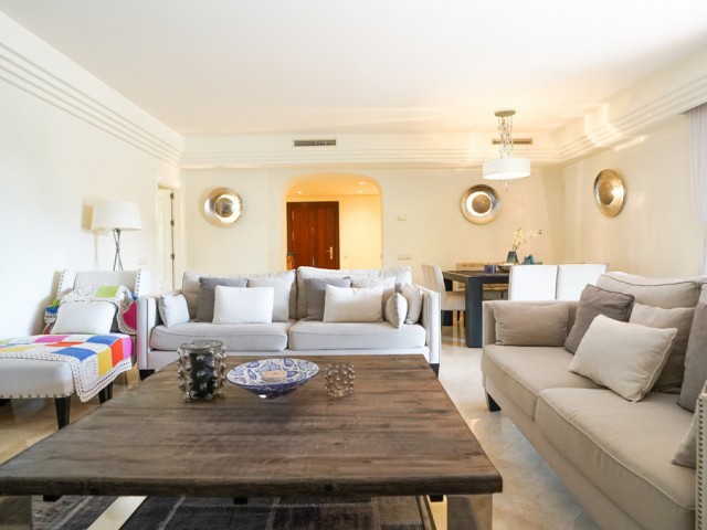 Penthouse in Puerto Banús