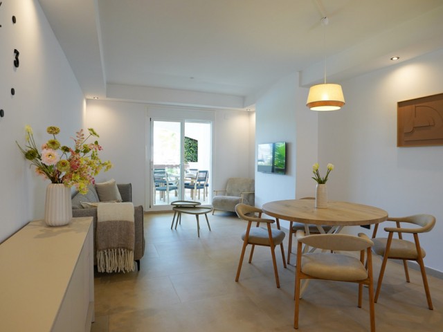 2 Bedrooms Apartment in Nueva Andalucía