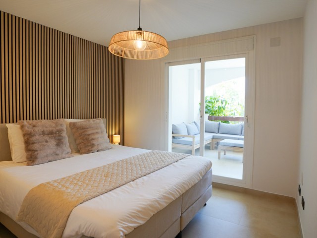 2 Bedrooms Apartment in Nueva Andalucía