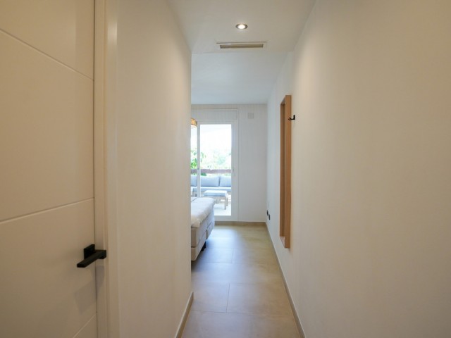 2 Bedrooms Apartment in Nueva Andalucía