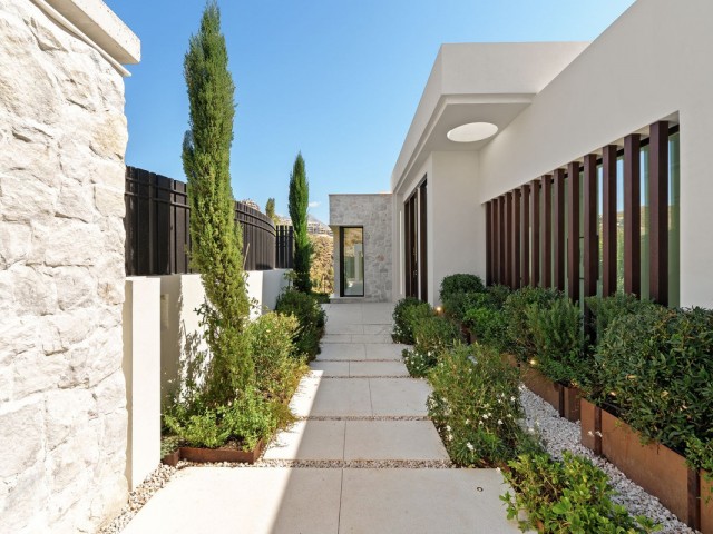 6 Sovrums Villa i La Quinta