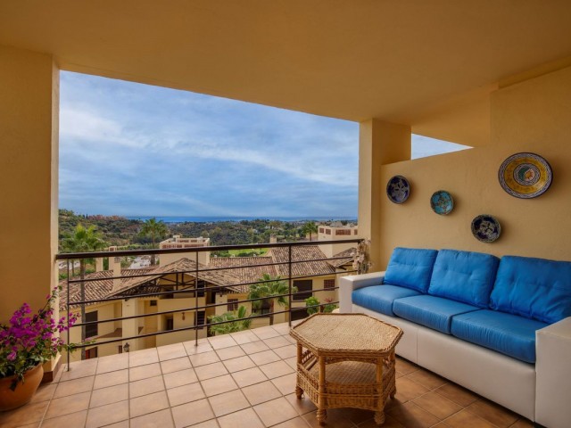 3 Bedrooms Apartment in Benahavís