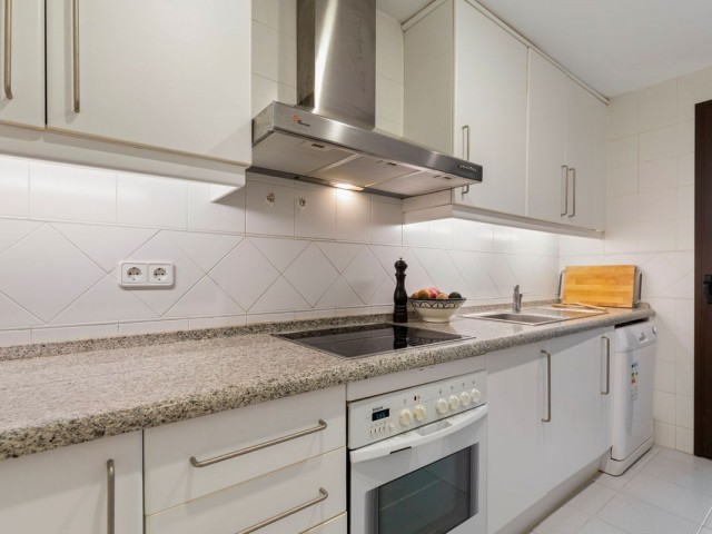 3 Bedrooms Apartment in Benahavís