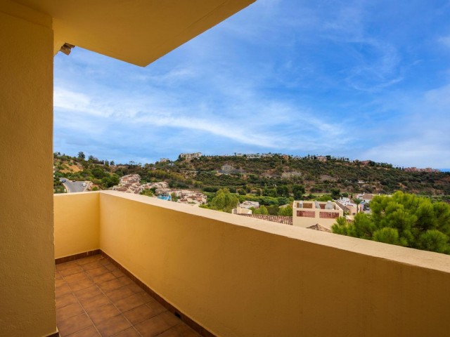 3 Bedrooms Apartment in Benahavís