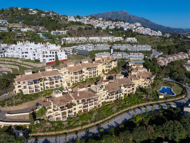 3 Bedrooms Apartment in Benahavís