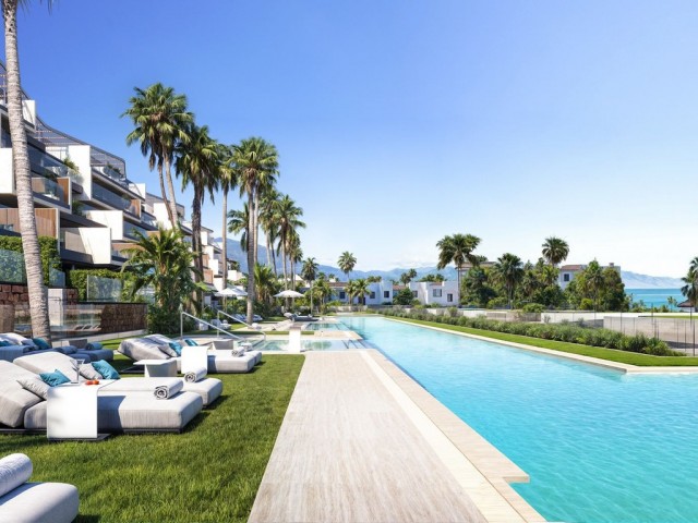 Apartamento con 2 Dormitorios  en Manilva