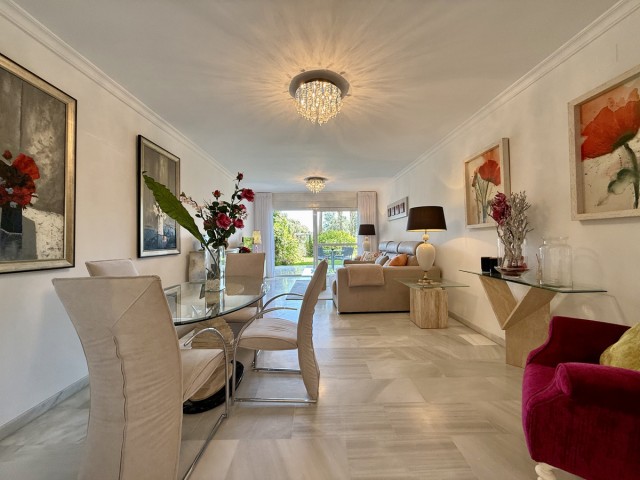 2 Slaapkamer Appartement in Guadalmina Baja